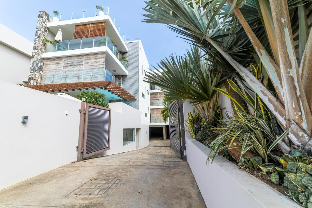 Beachcove Pereybere Beach Bagian luar foto