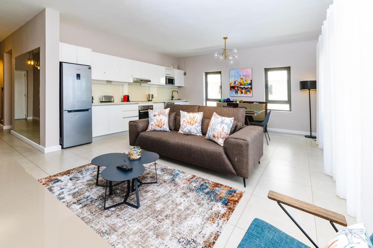 Beachcove Pereybere Beach Bagian luar foto