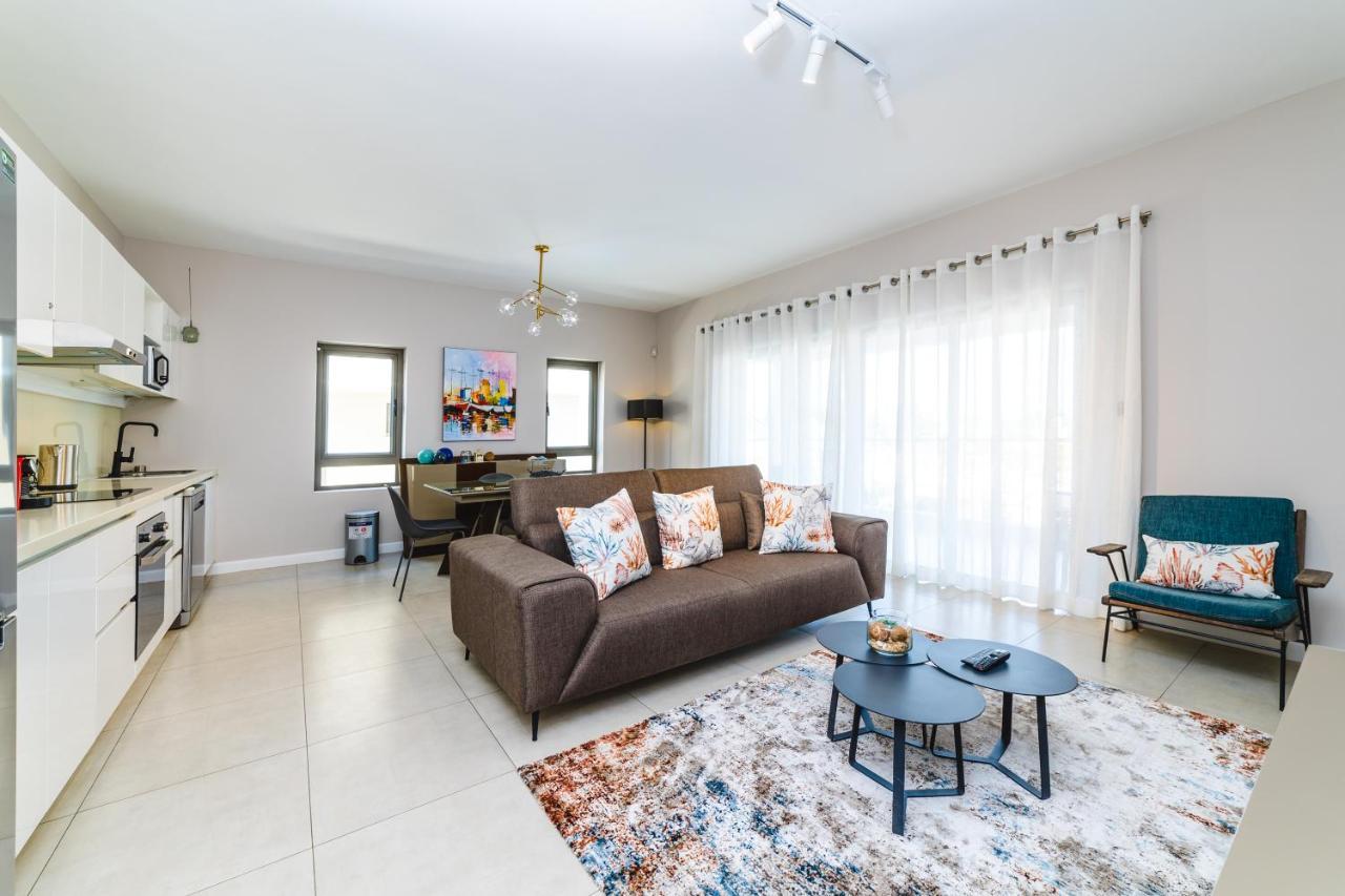 Beachcove Pereybere Beach Bagian luar foto