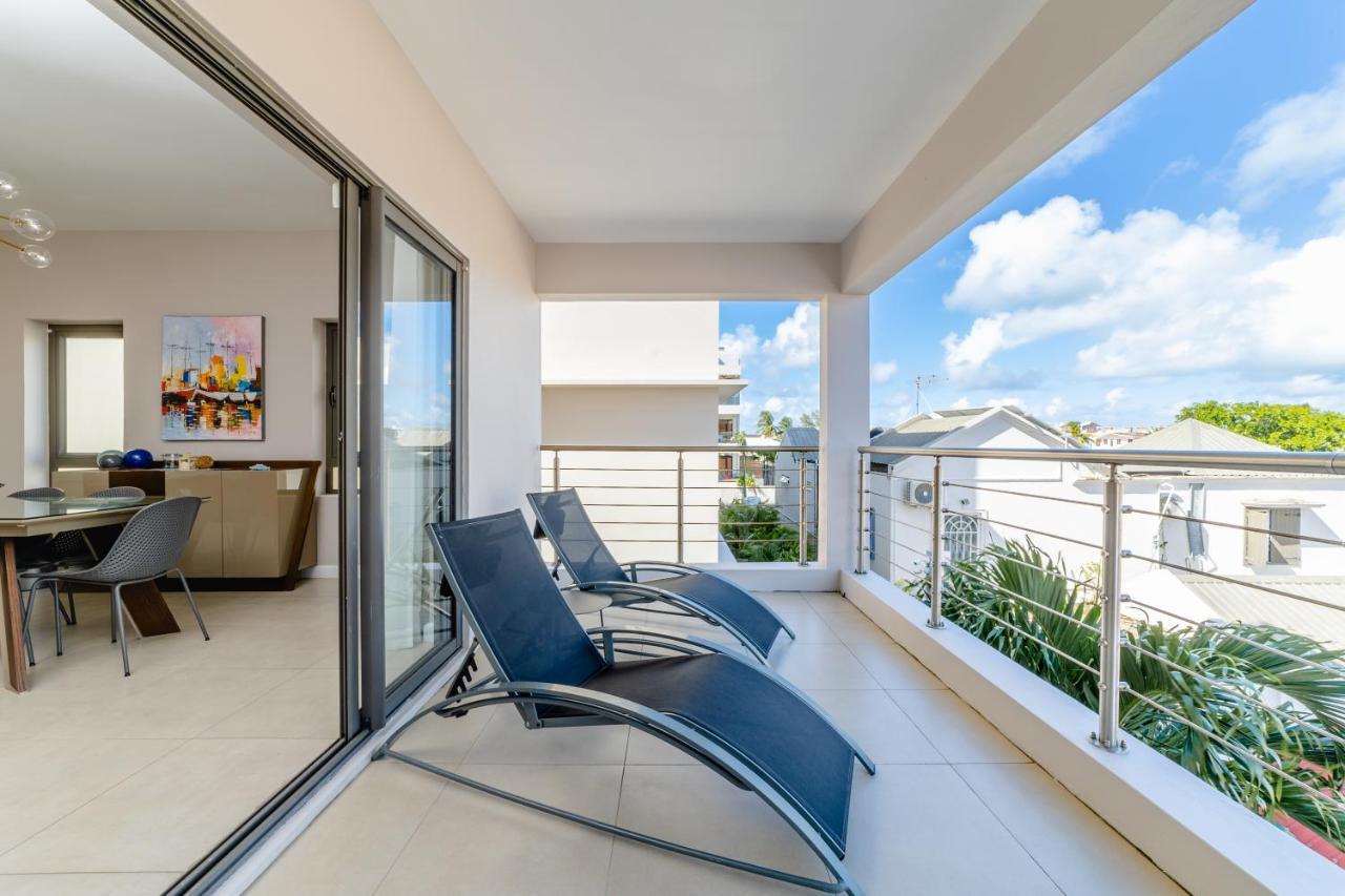 Beachcove Pereybere Beach Bagian luar foto