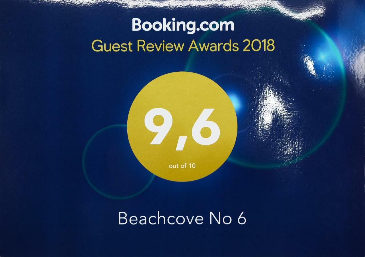 Beachcove Pereybere Beach Bagian luar foto